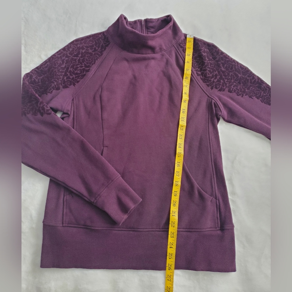 Lululemon Purple Sweatshirt - Size 10 - Picture 11 of 15